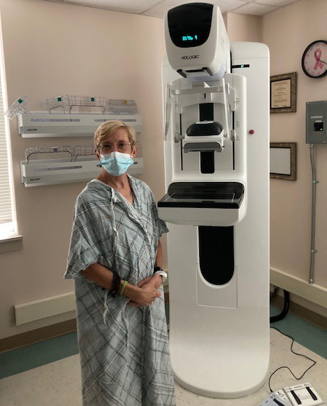 Bon Secours Community Hospital Administrative Assistant Ann Maver becomes the first patient to receive 3D mammography in the hospital’s Radiology Department.
